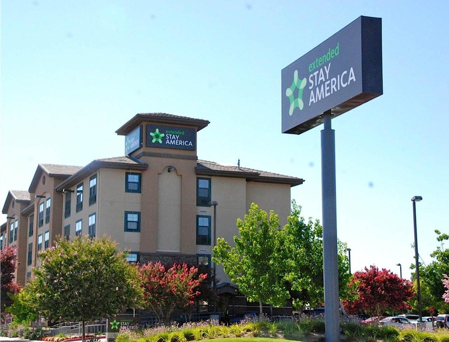Extended America - Angeles - Northridge Hotel 2*